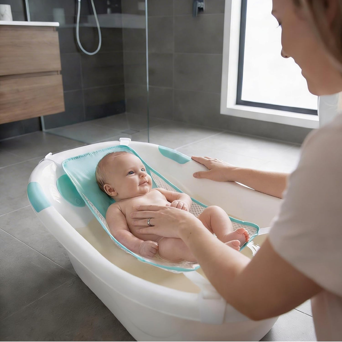 The MOON Brand Wavee Baby Bathtub with Sling | PP + TPR Infant Bath Tub for 0–3 Years | Lightweight Non-Slip Toddler Bath Tub | Durable & Comfortable Baby Shower -Green. - The Moon Brand™