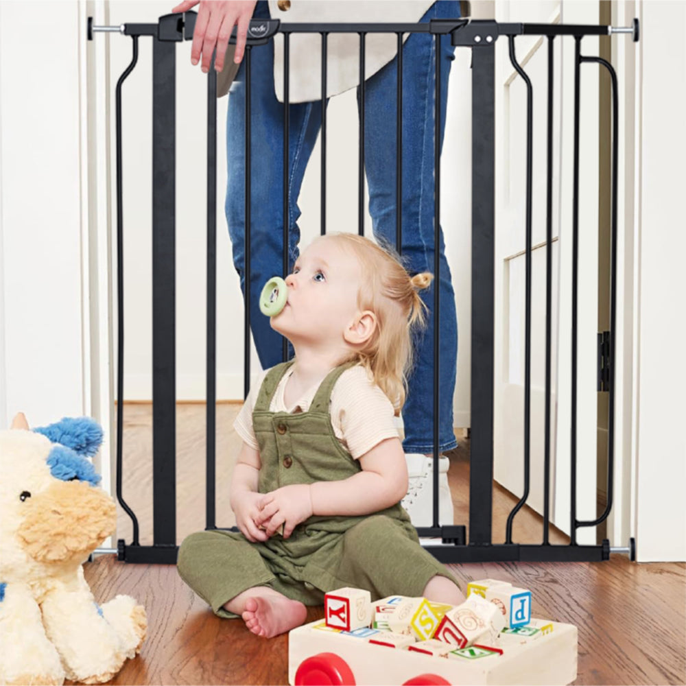 MOON Secura Safety Gate with 20cm extension