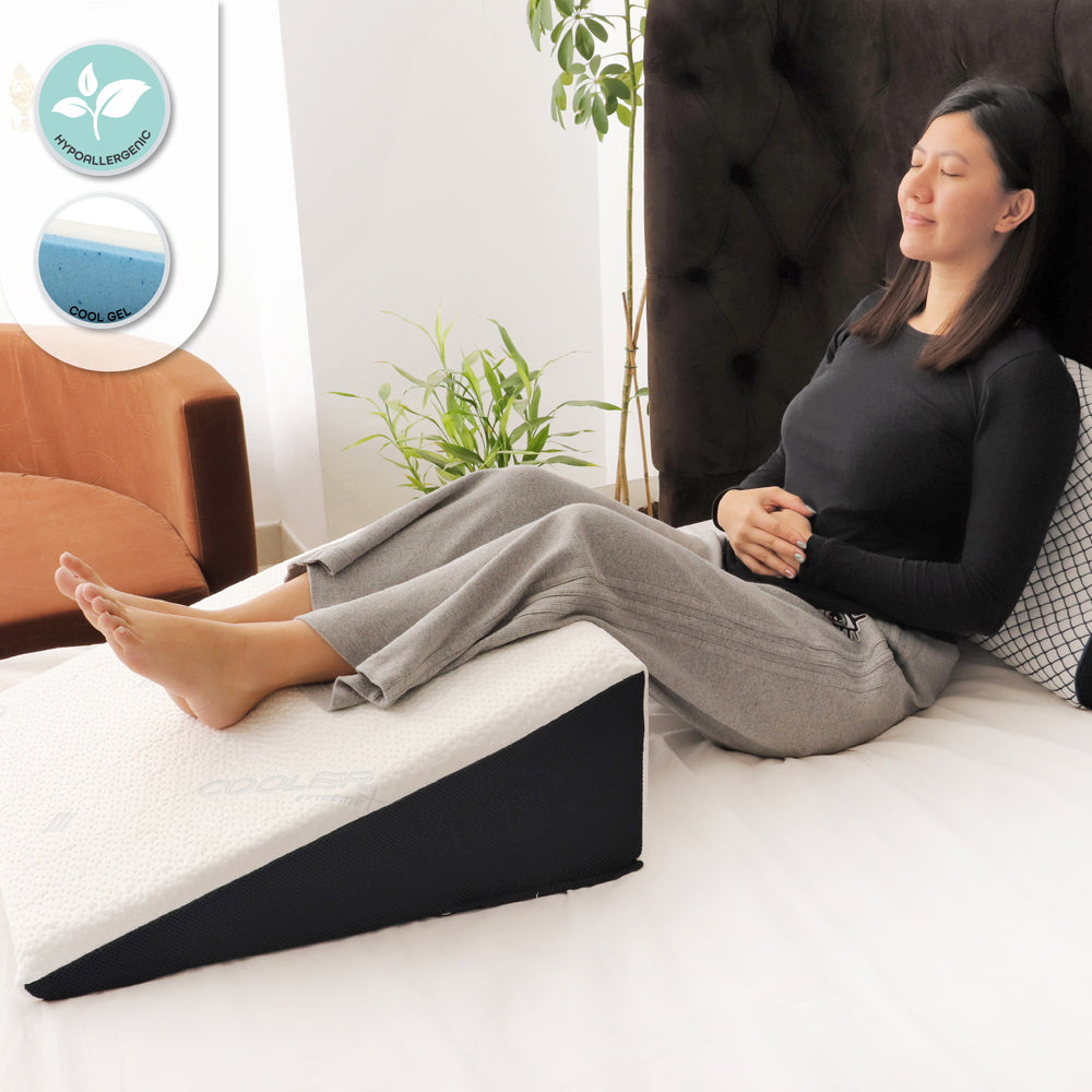 MOON  Cool gel wedge Pillow