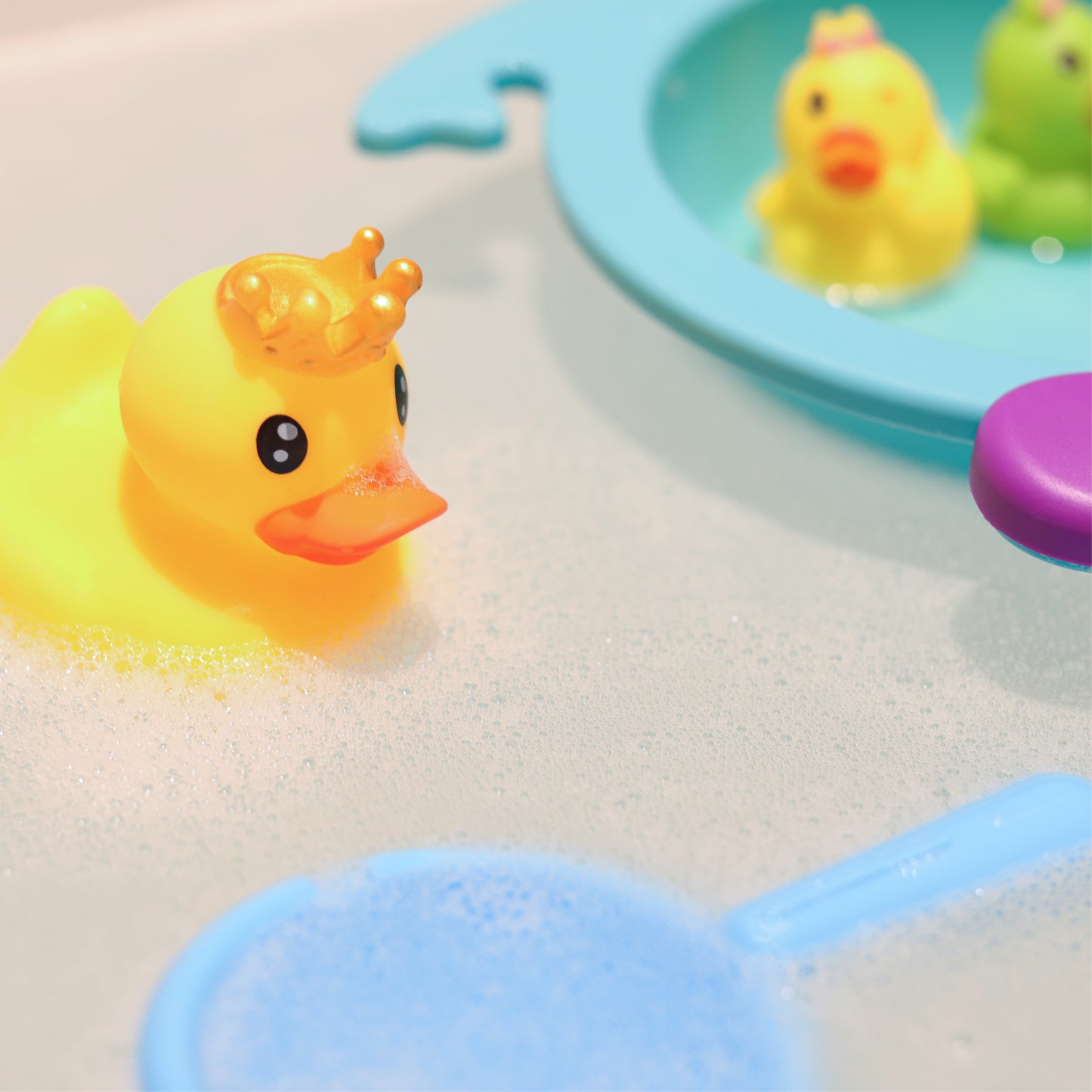 MOON Baby bath buddies