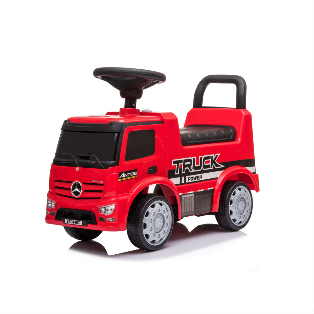 MOON Mercedes Benz Truck Licensed- -Red