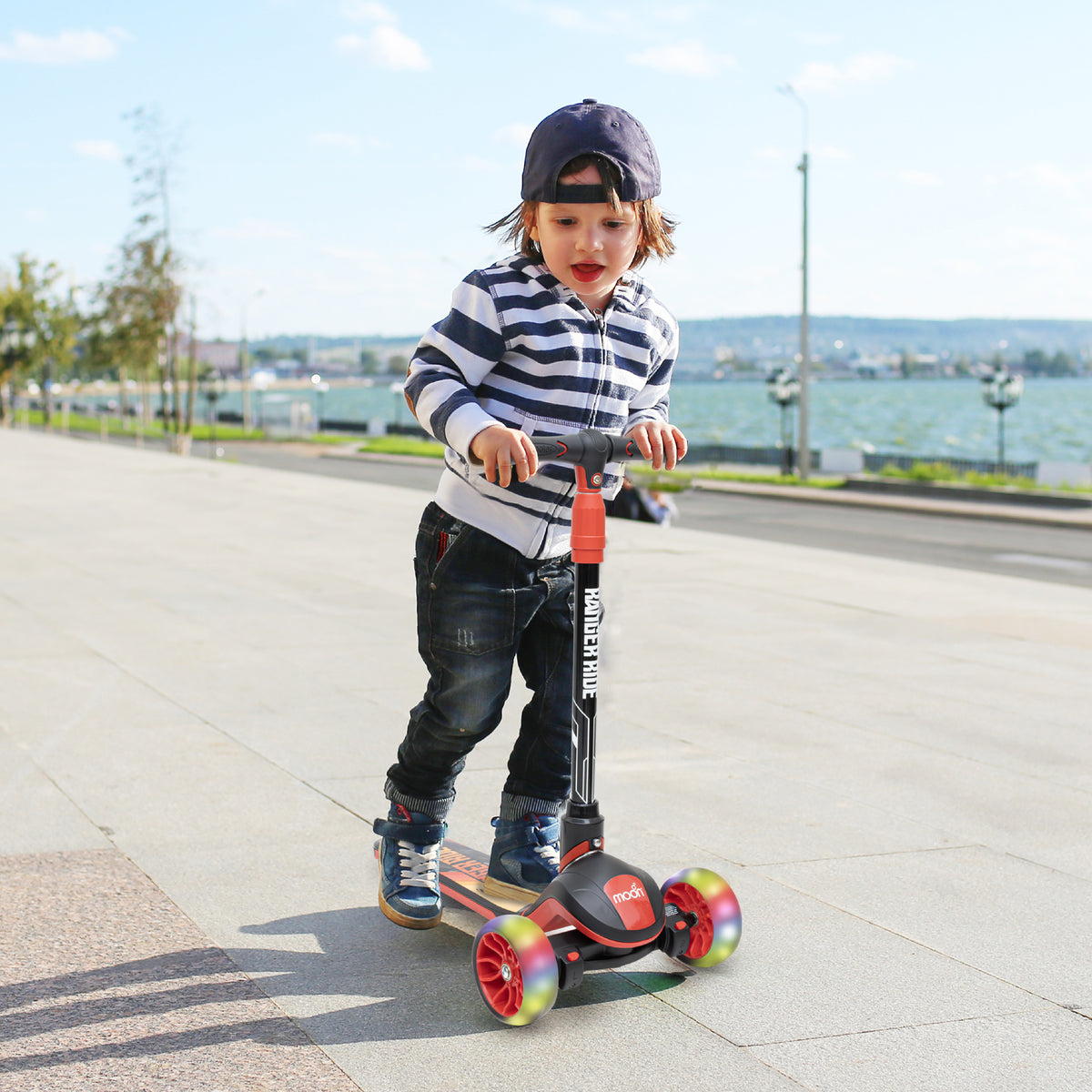 The Moon Brand Ranger Ride Skate Kids scooter with LED Wheels-Red